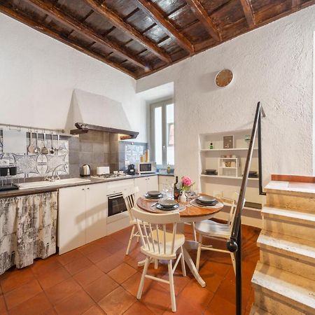 Cozy & Charme Apartment In Roma Esterno foto
