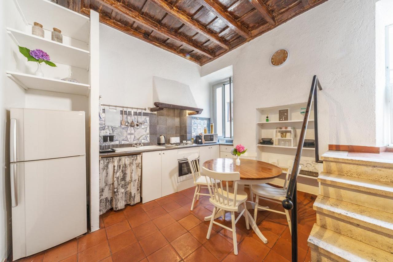 Cozy & Charme Apartment In Roma Esterno foto
